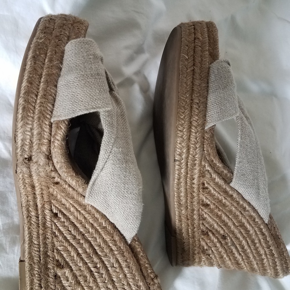 Wedges - Picture 2 of 4